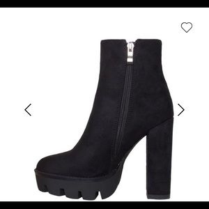 Ankle boots